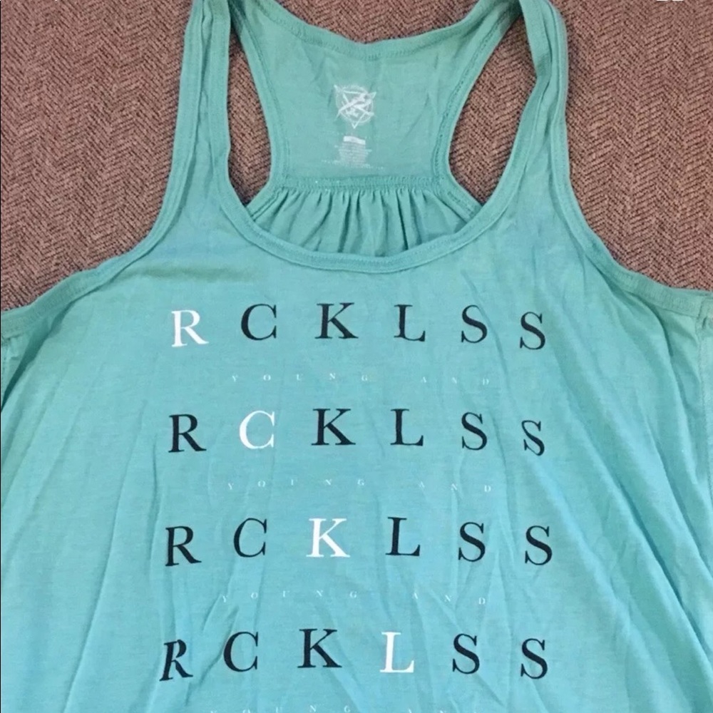 Young & Reckless tank sz M